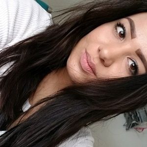 Meet your Posher, Deanna